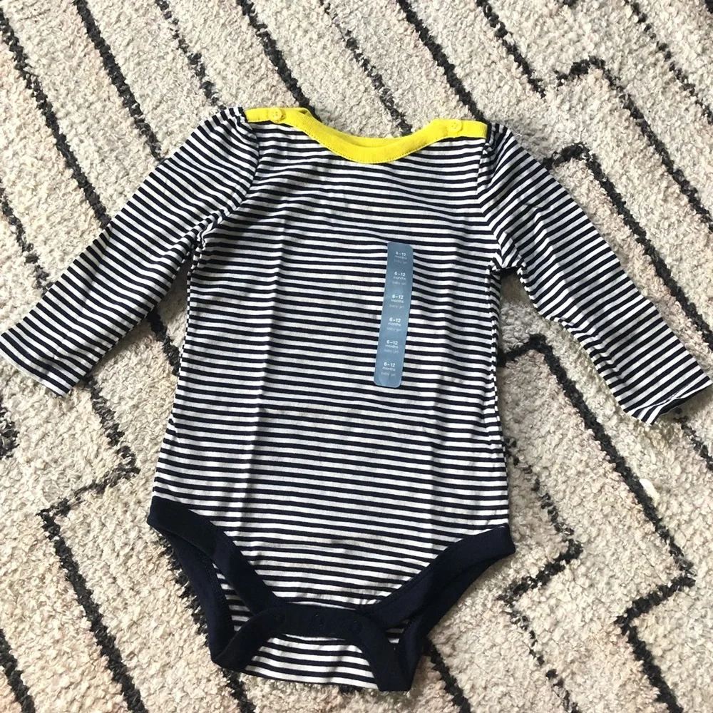 Baby Gap long sleeve onesie NWT
